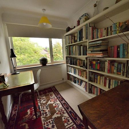 Cosy House, A Train Spotter'S Delight! Villa New Alresford Exterior foto